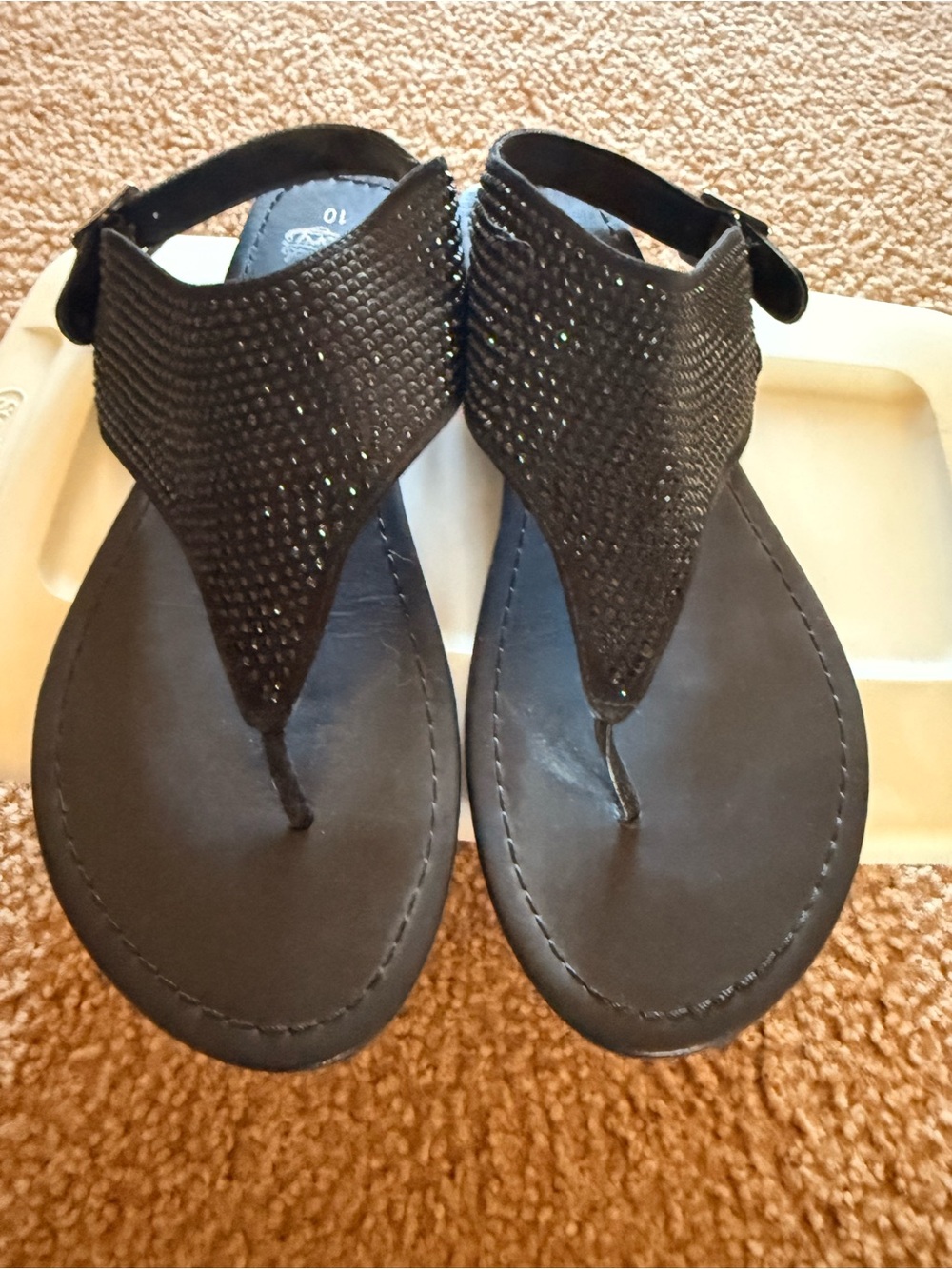 Faded Glory Black Rhinestone Accent Thong Sandals
